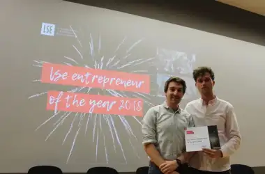 受英国毕业生欢迎的雇主，今年都在招什么样的学生？