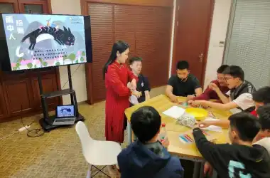 解压“雨中人”，快乐诺科萌新