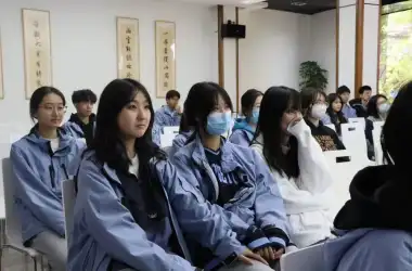 华威、杜伦大学招生官来上实剑桥宣讲